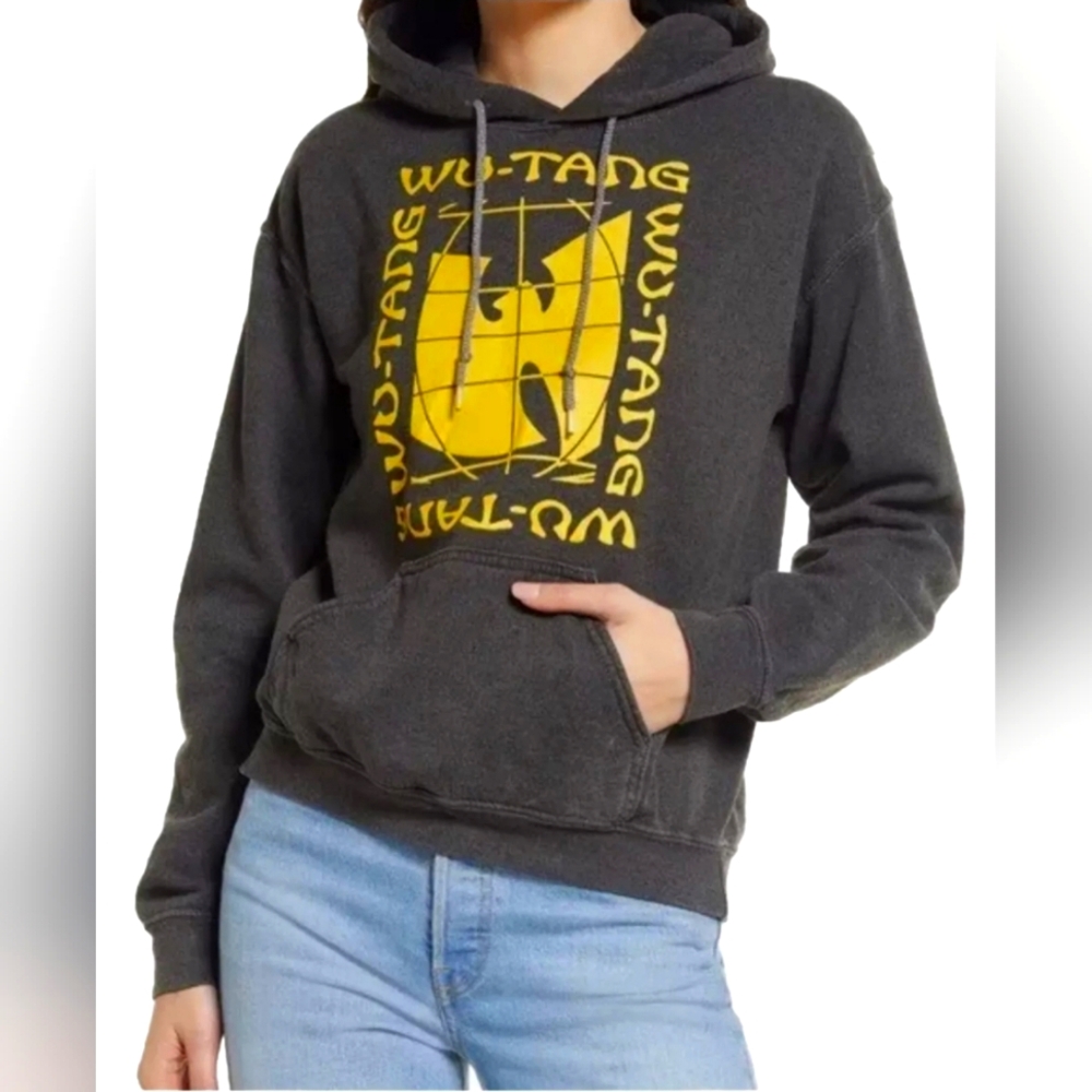 NWT Wu-Tang Hoodie Size Small. MSRP $64